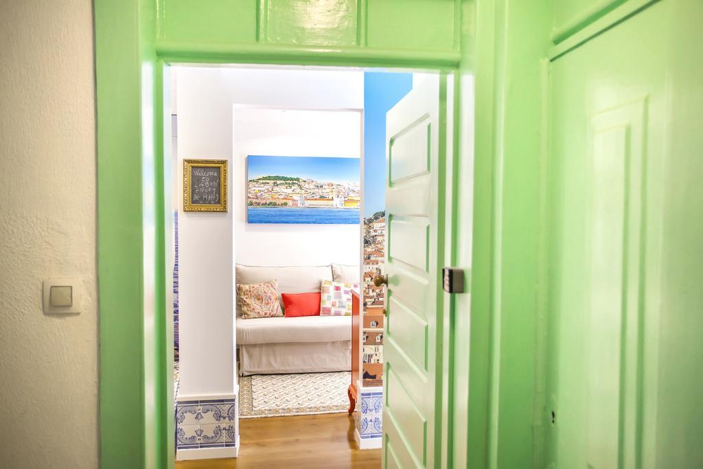 Typical Bairro Alto Apartment Лиссабон Экстерьер фото
